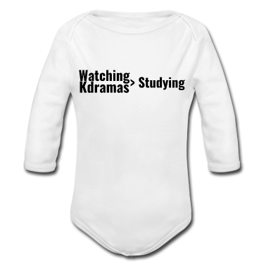 Testi  - Kdramasin katsominen > opiskelu